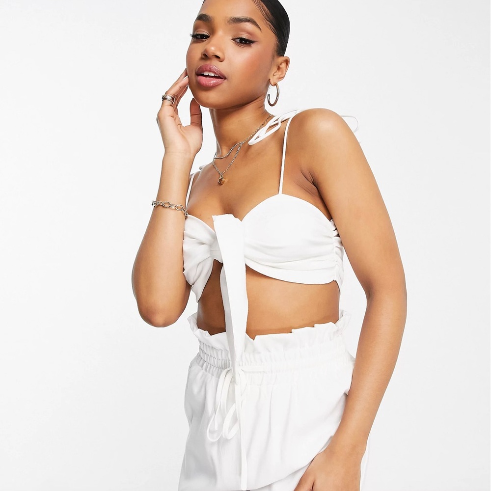 Tie front white top